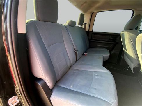 Used 2016 RAM 1500 Express AWD/4WD image 19