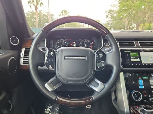 Used 2022 Land Rover Range Rover Westminster Edition image 25