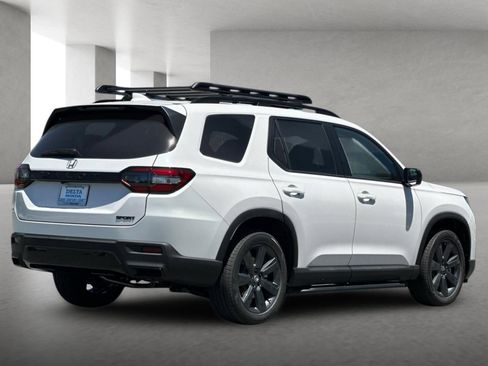 New 2026 Honda Pilot Sport image 4