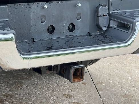 Used 2022 RAM 1500 Laramie AWD/4WD image 9