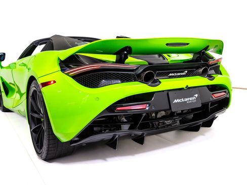 Used 2021 McLaren 720S Performance RWD image 13