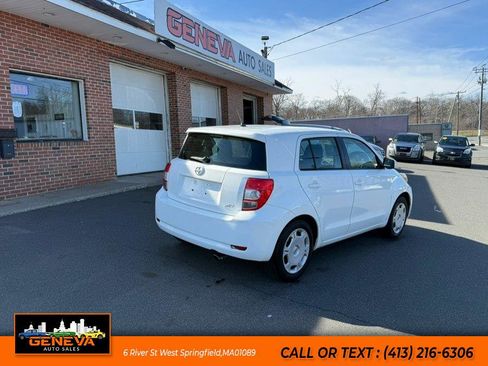 Used 2013 Scion xD image 5