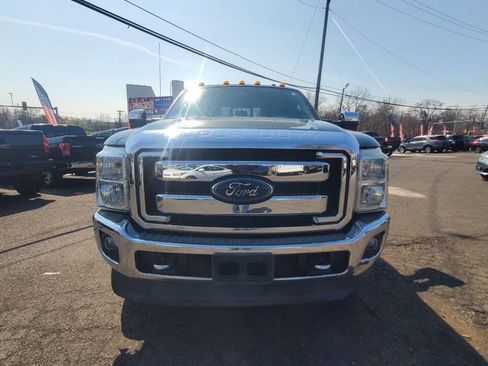 Used 2016 Ford F250 Lariat w/ Chrome Package image 8