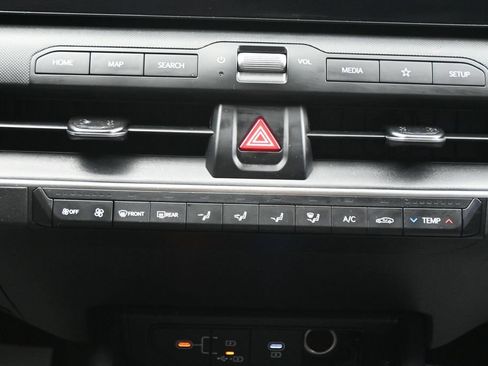 Used 2025 Kia K4 FWD image 16