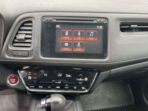 Used 2017 Honda HR-V EX image 20