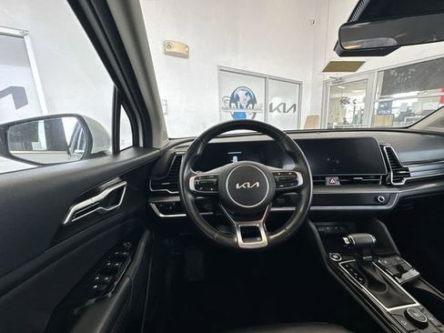 Certified 2023 Kia Sportage EX image 13