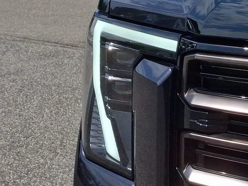 Used 2026 GMC Sierra 2500 AT4X AWD/4WD image 30