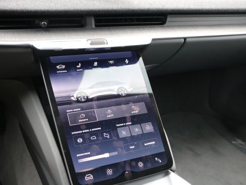 Used 2024 Lucid Air Touring AWD/4WD image 22