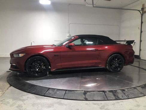Used 2017 Ford Mustang GT Premium w/ Equipment Group 401A image 4