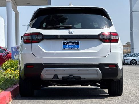 Certified 2024 Honda Pilot EX-L image 10