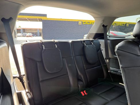 Used 2023 Ford Explorer XLT w/ Equipment Group 202A image 18