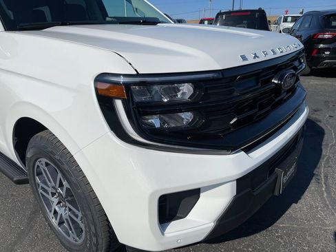 New 2026 Ford Expedition Active image 37