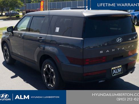 New 2026 Hyundai Santa Fe SE FWD image 11