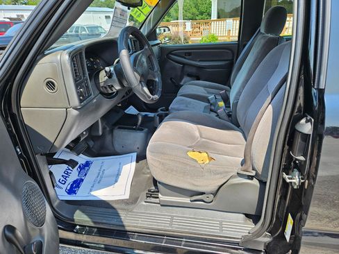 Used 2007 GMC Sierra 1500 W/T w/ Light Duty Power Package AWD/4WD image 12