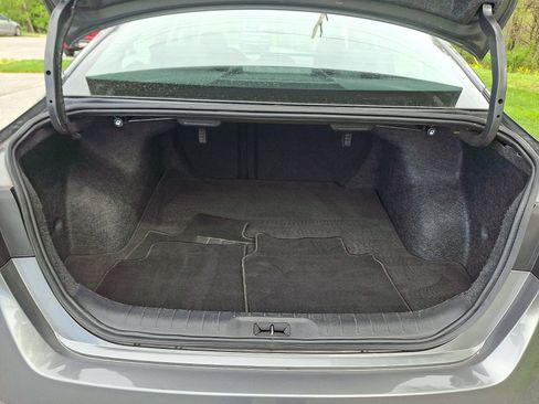 Used 2024 Nissan Altima 2.5 SV FWD image 29