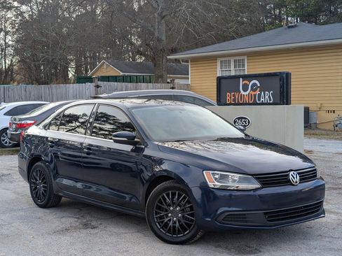 Used 2013 Volkswagen Jetta SE image 1