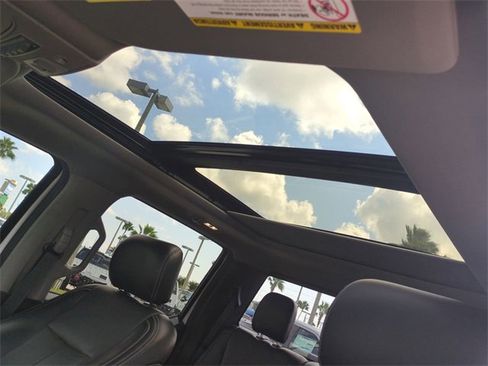 Certified 2021 Ford F250 Lariat w/ FX4 Off-Road Package image 20