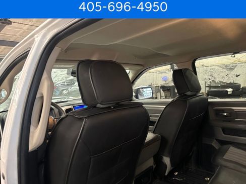 Used 2020 RAM 1500 Classic SLT image 26