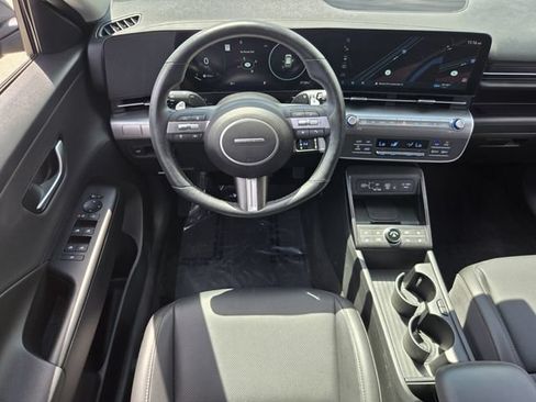Certified 2024 Hyundai Kona Limited AWD/4WD image 12