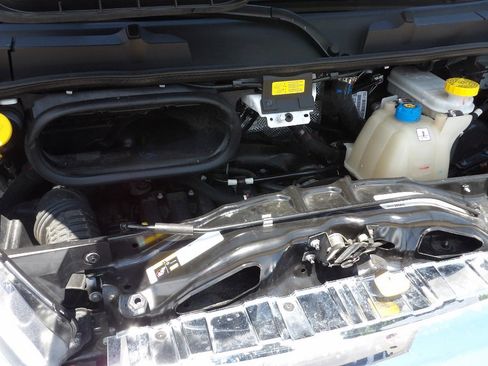 Used 2025 RAM ProMaster 2500 w/ U-Haul Equipment Group FWD image 16
