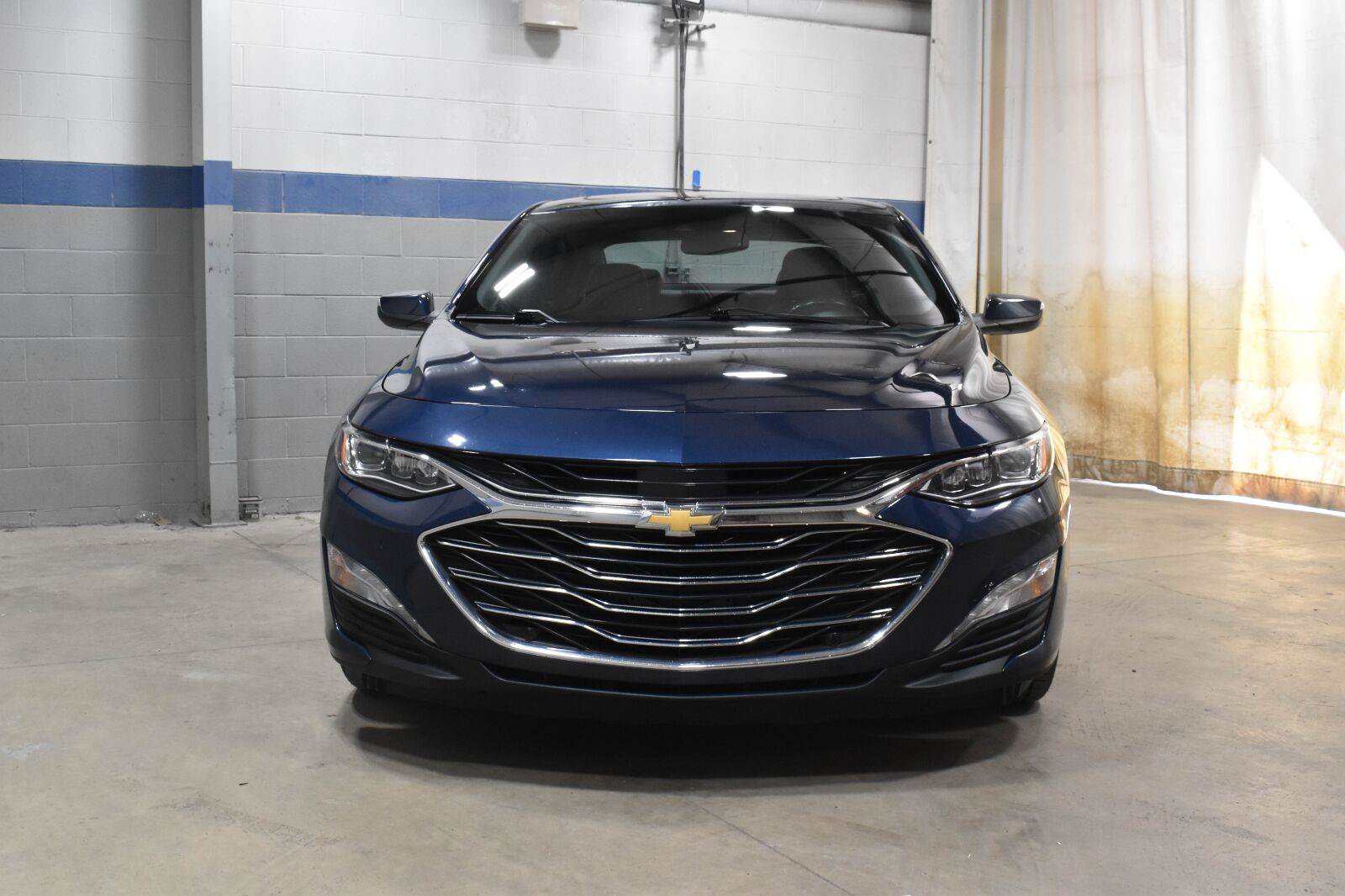 Used 2022 Chevrolet Malibu Premier FWD image 31