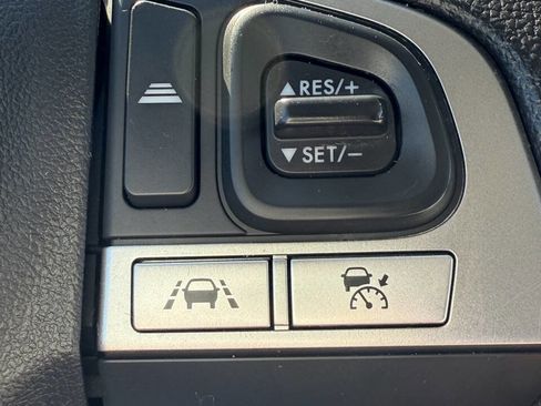 Used 2017 Subaru Forester 2.5i Premium image 26