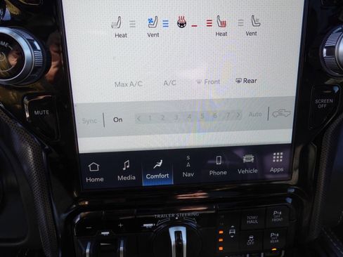 Used 2022 RAM 1500 Limited image 62