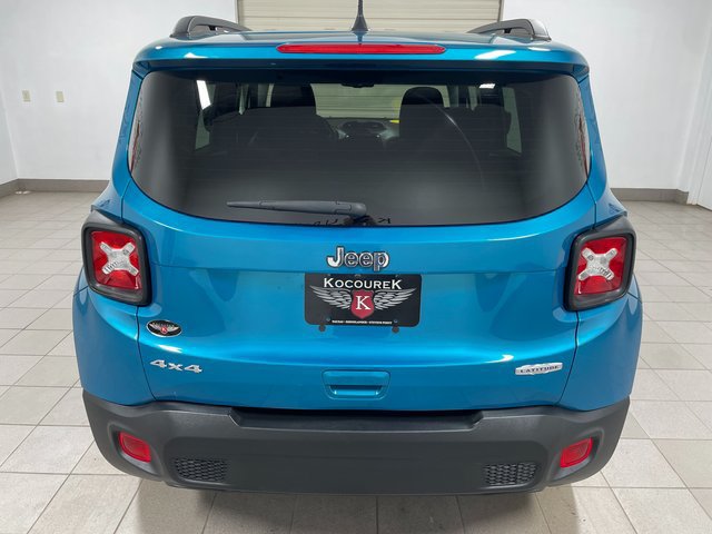 Used 2020 Jeep Renegade Latitude w/ Cold Weather Group AWD/4WD image 5