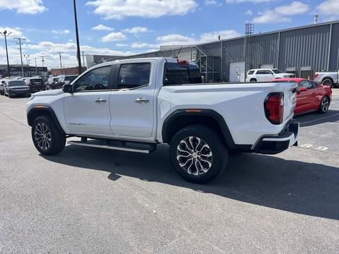 Used 2024 GMC Canyon Denali image 7