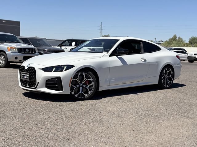 Used 2026 BMW 430i Coupe w/ M Sport Package RWD image 2