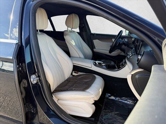Used 2017 Mercedes-Benz E 300 image 13