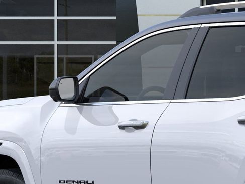 New 2026 GMC Terrain Denali w/ LPO, Black Badging Package image 12