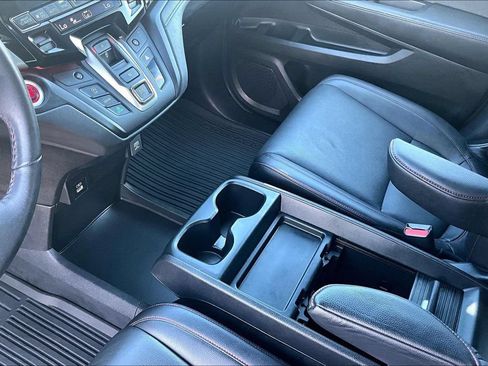 Used 2024 Honda Odyssey Sport image 15