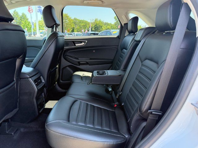 Certified 2023 Ford Edge SEL w/ Convenience Package AWD/4WD image 9