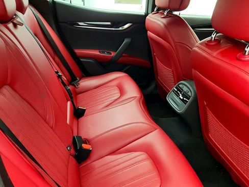 Used 2023 Maserati Ghibli Modena RWD image 22