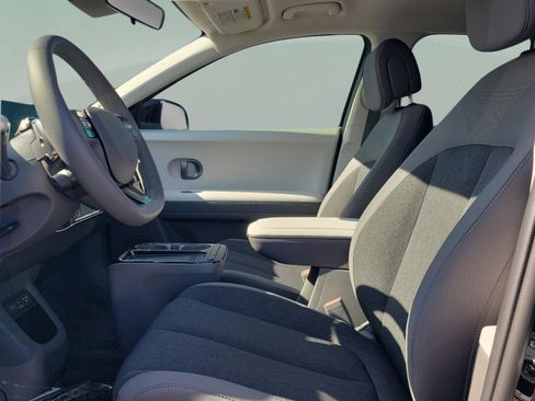 New 2026 Hyundai Ioniq 5 SE image 20