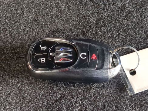 Used 2024 Buick Encore GX Avenir w/ Avenir Convenience Package image 34