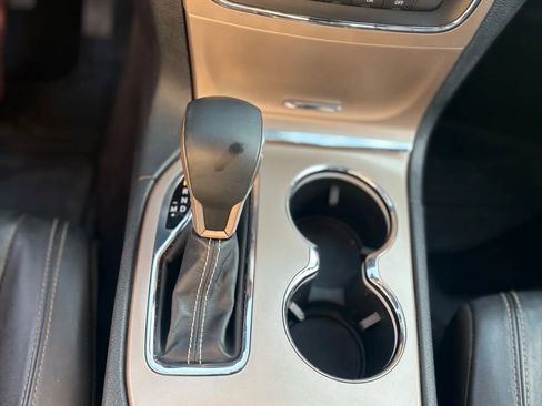 Used 2016 Jeep Grand Cherokee Limited image 42