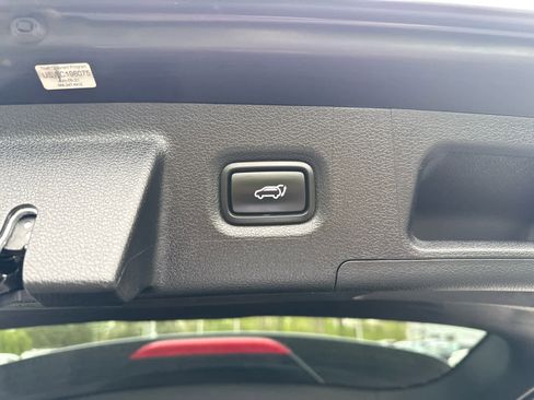 Used 2023 Hyundai Santa Fe SEL AWD/4WD image 16