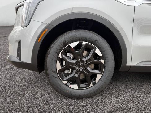New 2026 Kia Sorento S image 14