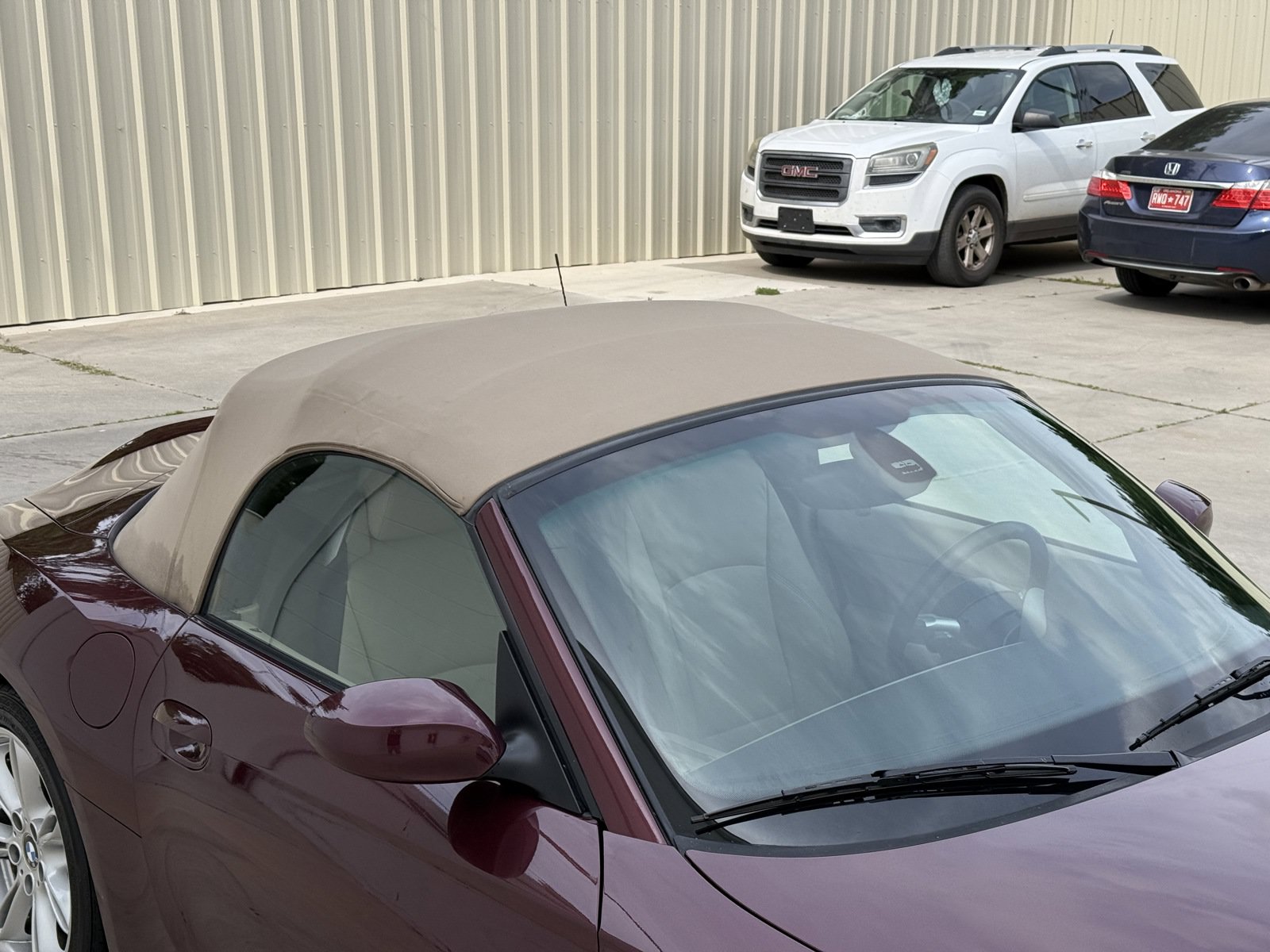Used 2004 BMW Z4 3.0i RWD image 17