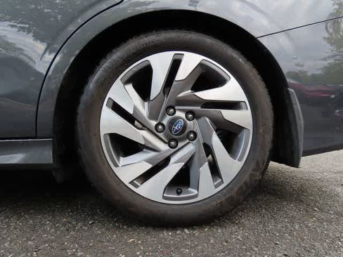 Used 2023 Subaru Legacy Limited AWD/4WD image 9