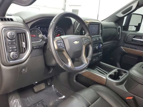 Used 2022 Chevrolet Silverado 2500 High Country w/ Z71 Off-Road Package AWD/4WD image 22