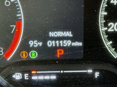 Used 2024 Honda Civic Sport image 31