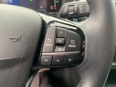 Used 2023 Ford Escape Active image 25