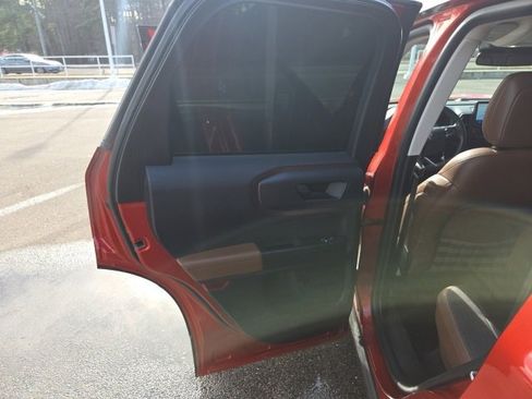 Used 2022 Ford Bronco Sport Outer Banks w/ Tech Package image 23