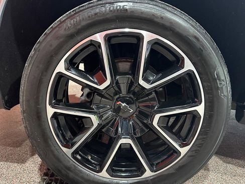 Used 2021 Chevrolet Suburban RST image 17