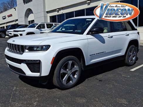 New 2026 Jeep Grand Cherokee Limited w/ Trailer Tow Package AWD/4WD image 1