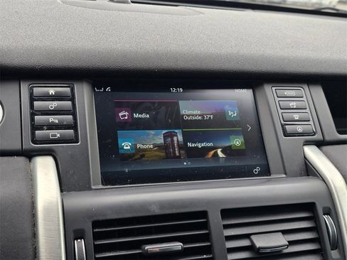Used 2018 Land Rover Discovery Sport HSE image 7