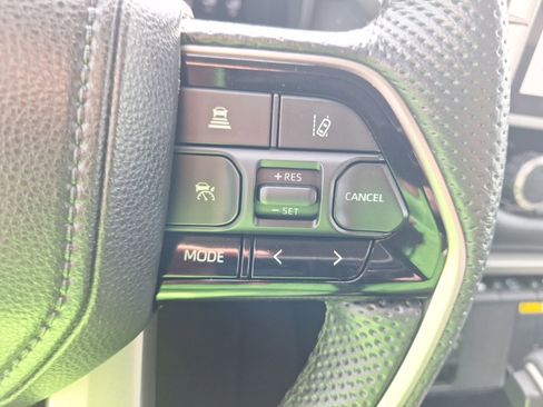 Used 2024 Toyota Tundra Limited image 22